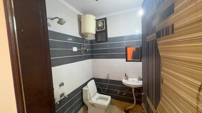 Image of 550 Sq.ft 2 BHK Builder Floor for sale in Govindpuri, New Delhi for Rs. 4500000