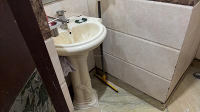 Bathroom Image of 500 Sq.ft 3 BHK Independent House for sale in Uttam Nagar New Delhi for Rs. 10000000