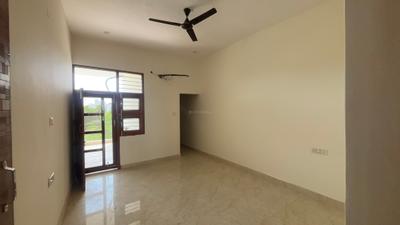 Bedroom Image of 2000 Sq.ft 3 BHK Builder Floor for rent in Sector 17 Faridabad for Rs. 28000