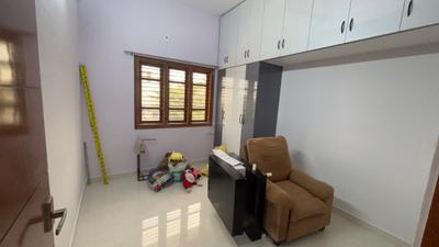 Bedroom Image of 1000 Sq.ft 2 BHK Builder Floor for rent in Agrahara Bengaluru for Rs. 25000