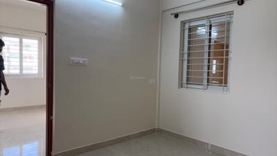 Bedroom Image of 550 Sq.ft 1 BHK Apartment / Flat for rent in Kartik Nagar Bengaluru for Rs. 20500