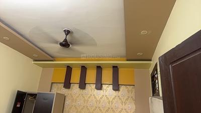 Bedroom Image of 1250 Sq.ft 2 BHK Independent House for rent in Garg Enclave Extension, Indira Nagar Lucknow for Rs. 16500