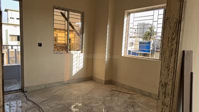 Bedroom Image of 700 Sq.ft 2 BHK Builder Floor for sale in Topsia Kolkata for Rs. 3655000