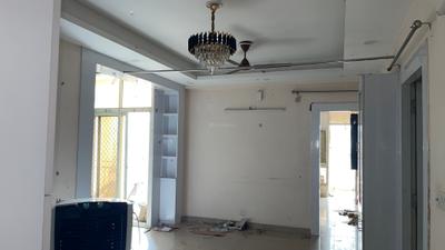 Living Room Image of 1000 Sq.ft 2 BHK Apartment / Flat for rent in Supertech Eco Village 1, Noida Extension Greater Noida for Rs. 23000