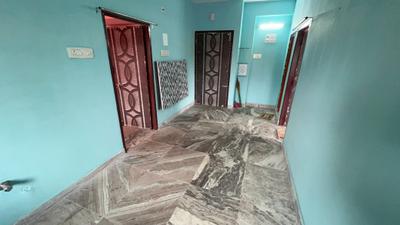 Living Room Image of 700 Sq.ft 2 BHK Apartment / Flat for sale in South Dum Dum Kolkata for Rs. 2500000