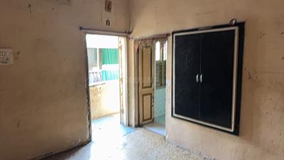 Bedroom Image of 1350 Sq.ft 2 BHK Builder Floor for rent in Meghashray, Khokhra Ahmedabad for Rs. 14000