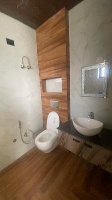 Image of 1800 Sq.ft 3 BHK Builder Floor for rent in BPTP Eden Estate, Sector 81, Faridabad for Rs. 40000