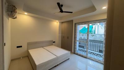 Bedroom Image of 900 Sq.ft 1 BHK Builder Floor for rent in Sector 13 Gurgaon for Rs. 22000