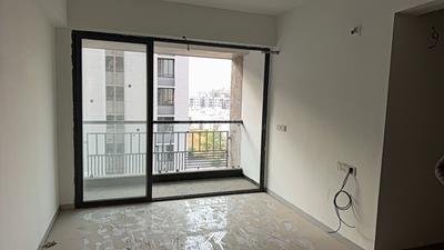 Living Room Image of 1150 Sq.ft 2 BHK Apartment / Flat for rent in Shivay Maruti Elanza, New Maninagar Ahmedabad for Rs. 14000
