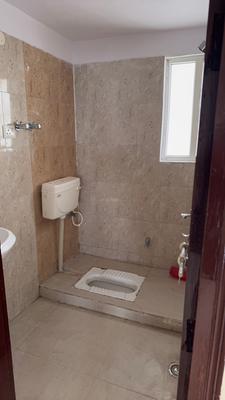 Image of 2000 Sq.ft 3 BHK Apartment / Flat for rent in Shastripuram, Agra for Rs. 20000