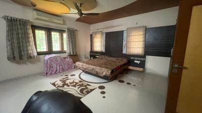 Bedroom Image of 8000 Sq.ft 6 BHK Villa for sale in Bhayli Vadodara for Rs. 70000000