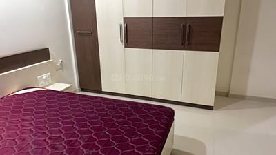 Bedroom Image of 1090 Sq.ft 2 BHK Apartment / Flat for rent in Lokhandwala Octacrest, Kandivali East Mumbai for Rs. 79000