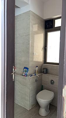 Image of 2250 Sq.ft 3.5 BHK Apartment / Flat for sale in Sheth Auris Serenity, Malad West, Mumbai for Rs. 68000000