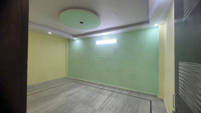 Bedroom Image of 900 Sq.ft 3 BHK Builder Floor for rent in Shastri Nagar New Delhi for Rs. 19999