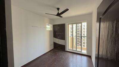 Bedroom Image of 858 Sq.ft 2 BHK Apartment / Flat for sale in Aditya Luxuria Estate, Bamheta Village Ghaziabad for Rs. 5900000