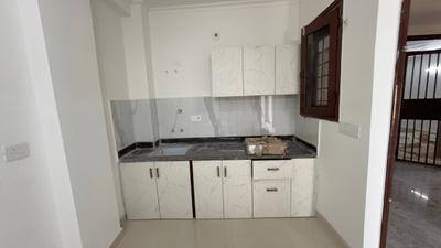 Kitchen Image of 450 Sq.ft 1 BHK Apartment / Flat for rent in Chhattarpur New Delhi for Rs. 17000