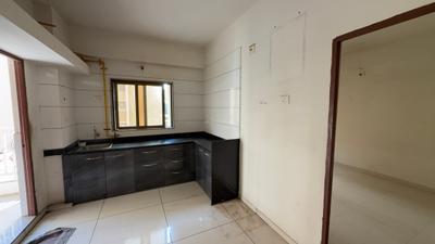 Kitchen Image of 1350 Sq.ft 2 BHK Apartment / Flat for rent in Jayjalaram Jalaram Vatika, New Maninagar Ahmedabad for Rs. 14000