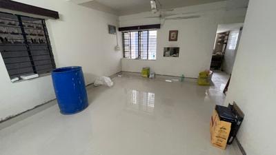 Living Room Image of 1000 Sq.ft 3 BHK Apartment / Flat for rent in Fatehgunj Vadodara for Rs. 15000
