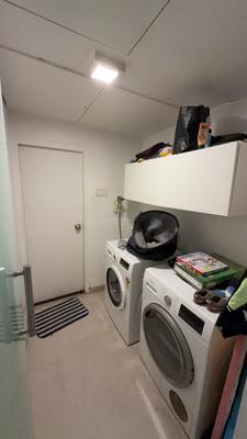 Image of 1050 Sq.ft 3 BHK Apartment / Flat for sale in Santacruz West, Mumbai for Rs. 60000000