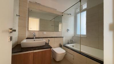 Image of 1818 Sq.ft 3 BHK Apartment / Flat for rent in DLF The Primus, Sector 82A, Gurgaon for Rs. 56000