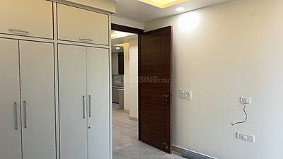 Bedroom Image of 1350 Sq.ft 4 BHK Builder Floor for sale in Sector 17 Dwarka New Delhi for Rs. 33000000