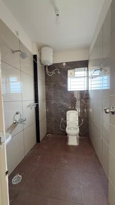Bathroom Image of 700 Sq.ft 1 BHK Builder Floor for rent in HSR Layout Bengaluru for Rs. 35000