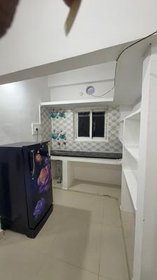 Kitchen Image of 950 Sq.ft 1 BHK Apartment / Flat for rent in Hafeezpet Hyderabad for Rs. 23000