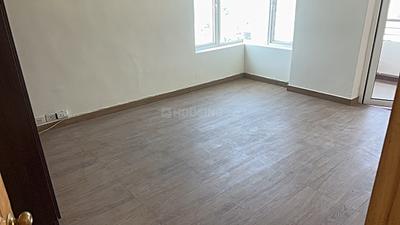 Bedroom Image of 2400 Sq.ft 3.5 BHK Apartment / Flat for sale in Raheja Atlantis, Sector 31 Gurgaon for Rs. 47000000
