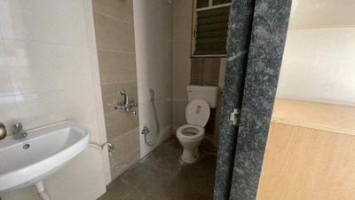 Bathroom Image of 650 Sq.ft 2 BHK Apartment / Flat for sale in Advika Phase III E, Kondhwa Pune for Rs. 4500000