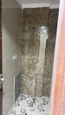 Image of 1100 Sq.ft 3 BHK Apartment / Flat for sale in Gautam Nagar, New Delhi for Rs. 18500000