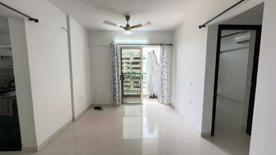 Living Room Image of 573 Sq.ft 2 BHK Apartment / Flat for rent in Lodha Palava Premier, Dombivli East Thane for Rs. 18000