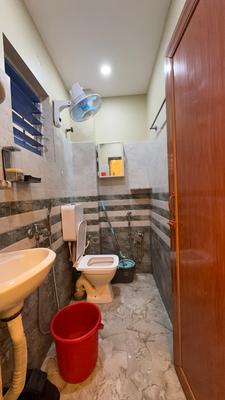 Image of 725 Sq.ft 2 BHK Builder Floor for sale in Picnic Garden, Kolkata for Rs. 3500000