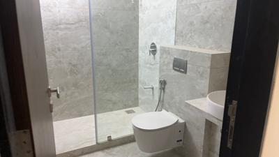 Image of 1600 Sq.ft 3 BHK Apartment / Flat for sale in Juhu, Mumbai for Rs. 75000000