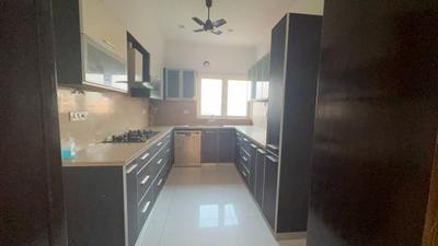 Kitchen Image of 1600 Sq.ft 3 BHK Apartment / Flat for rent in Panjim Goa for Rs. 95000