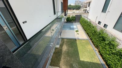 Image of 19000 Sq.ft 3 BHK Farm House for sale in Chhattarpur, New Delhi for Rs. 400000000