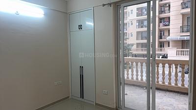 Bedroom Image of 1165 Sq.ft 3 BHK Apartment / Flat for rent in Oro Elements, Jankipuram Lucknow for Rs. 18000