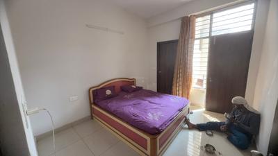 Bedroom Image of 1650 Sq.ft 3 BHK Apartment / Flat for sale in Sikandra Agra for Rs. 6000000