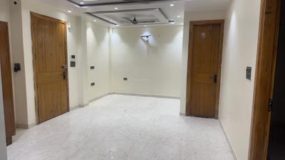 Living Room Image of 900 Sq.ft 3 BHK Builder Floor for rent in Punjabi Bagh New Delhi for Rs. 35000