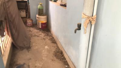 Kitchen Image of 850 Sq.ft 2 BHK Apartment / Flat for sale in Paschim Vihar New Delhi for Rs. 6000000