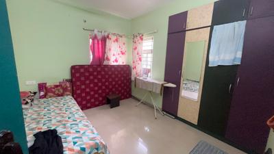 Bedroom Image of 1200 Sq.ft 2 BHK Builder Floor for rent in Royal Enclave , Jakkur Bengaluru for Rs. 28000
