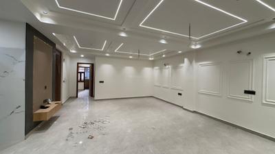 Living Room Image of 1900 Sq.ft 4 BHK Apartment / Flat for sale in Sector 4 Rohini New Delhi for Rs. 16500000