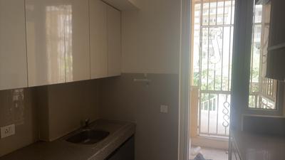 Kitchen Image of 1450 Sq.ft 3 BHK Apartment / Flat for sale in Emaar Palm Hills, Sector 77 Gurgaon for Rs. 18000000