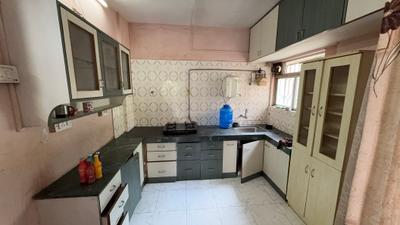 Kitchen Image of 800 Sq.ft 2 BHK Apartment / Flat for rent in Warje Pune for Rs. 24000