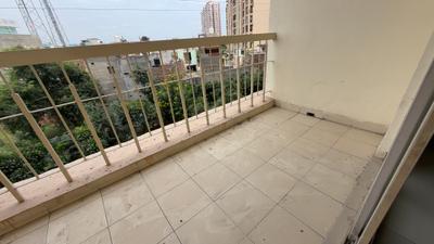 Image of 1500 Sq.ft 3 BHK Apartment / Flat for sale in Mahagun Mascot, Crossings Republik, Ghaziabad for Rs. 12200000