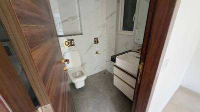 Image of 1627 Sq.ft 3 BHK Apartment / Flat for sale in Smartworld Orchard, Sector 61, Gurgaon for Rs. 22500000