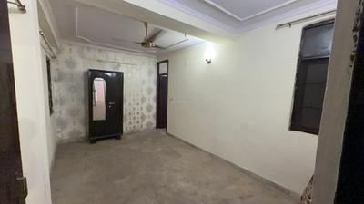 Bedroom Image of 670 Sq.ft 2 BHK Builder Floor for sale in Mayur Vihar Phase 1 New Delhi for Rs. 5200000