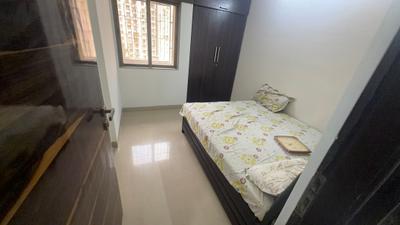 Bedroom Image of 850 Sq.ft 2 BHK Apartment / Flat for rent in Madhav Palacia, Hiranandani Estate Thane for Rs. 35000