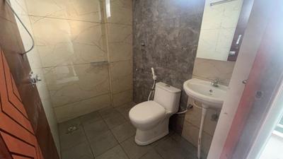 Bathroom Image of 600 Sq.ft 1 BHK Apartment / Flat for rent in Whitefield Bengaluru for Rs. 24000