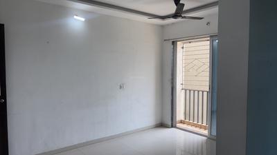 Living Room Image of 800 Sq.ft 2 BHK Apartment / Flat for rent in Om Paraiso, Mothi Desai Gaon Thane for Rs. 21000
