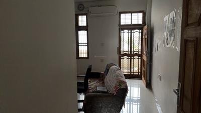 Living Room Image of 650 Sq.ft 1 BHK Builder Floor for rent in Shivsinghpura Sikar for Rs. 9000